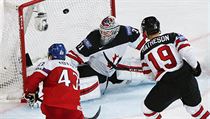 MS v hokeji 2017 - R vs. Kanada: Kov ped kanadskou brankou.