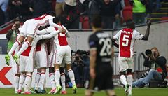 Ajax bez Černého v úvodním semifinále Evropské ligy doma smetl Lyon 4:1