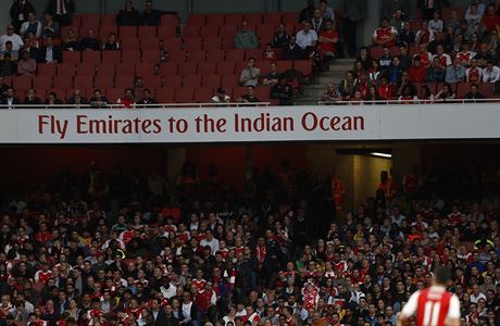 Arsenal vs. Sunderland: na Emirates Stadium urit vyprodno nebylo.