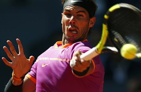 Rafael Nadal v semifinle turnaje v Madridu proti Novaku Djokoviovi.