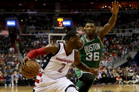 John Wall (Washington Wizards). Proti Marcus Smart (Boston Celtics).