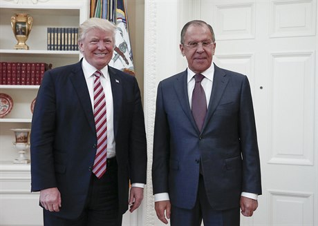 Prezident USA Donald Trump s ruským ministrem zahraničí Sergejem Lavrovem v...
