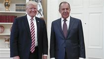 Prezident USA Donald Trump s ruskm ministrem zahrani Sergejem Lavrovem v...
