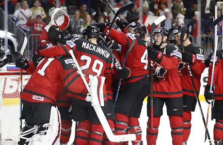 MS v hokeji 2017, semifinle Kanada vs. Rusko: zmot hri slav vtzstv...