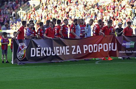 Fotbalisté Plzn apelují na své píznivce.