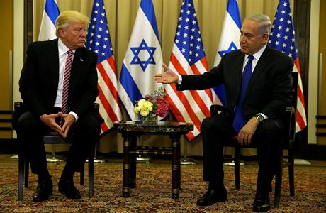 Setkn americkho prezidenta Donalda Trumpa s izraelskm premirem Benjaminem...