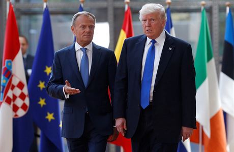 éf Evropské rady Donald Tusk pivítal v Bruselu amerického prezidenta Donalda...