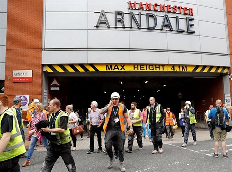 Evakuace nákupního stediska Arndale