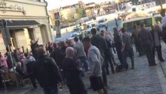 VIDEO: Fanoušci Manchesteru United zpívají ve Stockholmu protiteroristické chorály