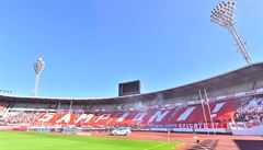 30. kolo první fotbalové ligy - Slavia vs. Brno: choreo domácích fanouk.