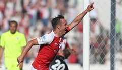 30. kolo první fotbalové ligy - Slavia vs. Brno: Tecl slaví druhý gól v síti...