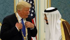 Trump vyzval arabsk svt k jednot proti terorismu, kritizoval rnsk reim