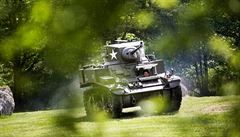M3A1 v jízd ve stedoeských Leanech. Vojenský historický ústav tank koupil...