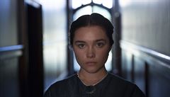 Snímek Lady Macbeth (2017).