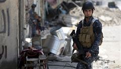 Islmsk stt zahjil v Mosulu protiofenzivu. Vytlail irckou armdu o 75 metr