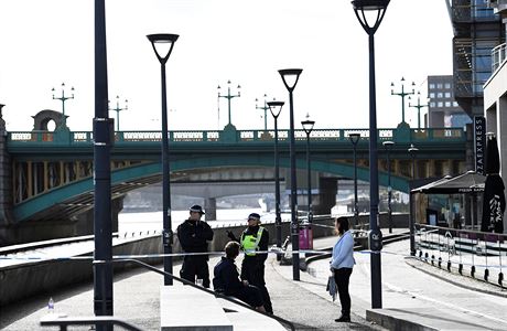 Jak se italský banké dostal pod londýnský most Blackfriars?
