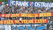 Vzkaz fanouk Banku Ostrava Romanu Berbrovi a Miroslavu Peltovi.