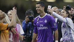 Útoník Realu Madrid slaví vítzství v Lize mistr.