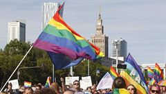 Na 5000 lid ve Varav pochodovalo za prva homosexul a socilnch menin