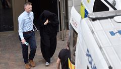 Britská policie propustila všech dvanáct osob, které zatkla po útoku v Londýně