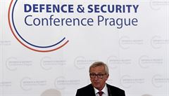 Juncker v Praze: Mkk sla nesta, EU potebuje innou obrannou politiku