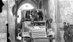 Archivní záb�ry ze �estidenní války v �ervnu 1967.