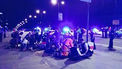 Záchraná�i na London Bridge.