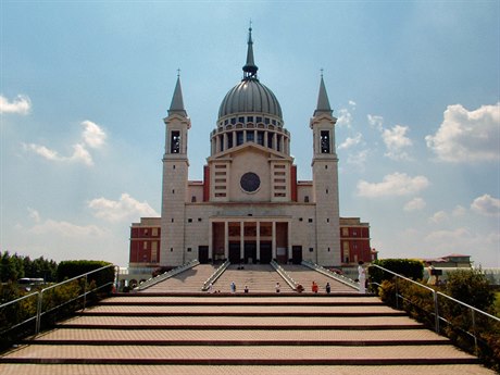 Basilica Don Bosco v Castelnuovo Don Bosco