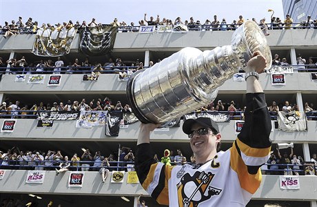 Sidney Crosby, Stanley Cup a fanouci.