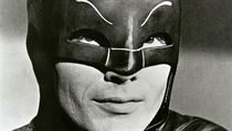 Adam West jako Batman v serilu ze 60. let