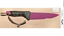 Růžový keramický nůž.