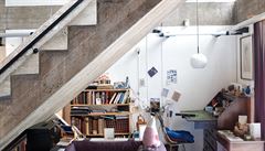 Architekt Brian Housden se celý ivot vnoval navrhování svého vlastního domu v...