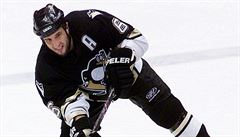 Bob Boughner v dresu Pittsburghu Penguins.