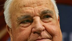 Nmecký kanclé Helmut Kohl na fotografii z roku 2007.