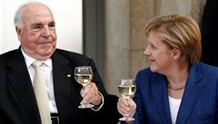 Helmut Kohl a Angela Merkelová.