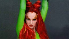 Snímek Batman a Robin. Poison Ivy (Uma Thurman).