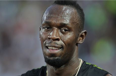 Usain Bolt v cli posledn stovky na eskm zem. Na Zlat trete 2017 vyhrl...