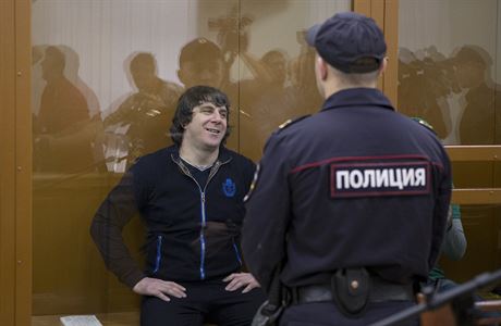 Hlasit kritik souasnho ruskho reimu Nmcov byl zastelen v noru 2015 v...