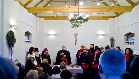 Vrcholem vzácných chvil byla návtva kardinála Miloslava Vlka, loni o adventu....