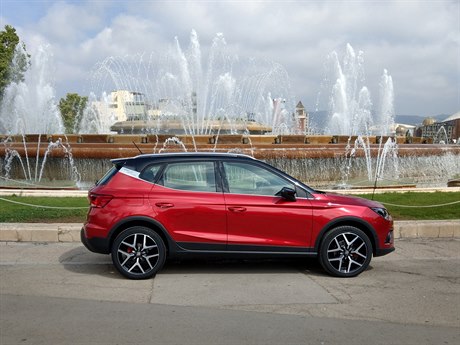 Seat Arona