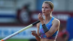 Vítzka závodu tykaek na Zlaté trete 2017 Anelika Sidorovová, závodící pi...