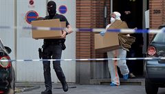 Belgití policisté prohledávali v úterý dm a vynáeli zabavené materiály.