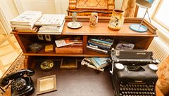 Pracovní st�l ve vile Jana Wericha.