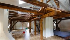 Podkrovní prostory vily.