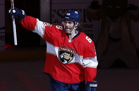 Jaromír Jágr bude pokraovat v NHL podle veho i v nadcházející sezon.