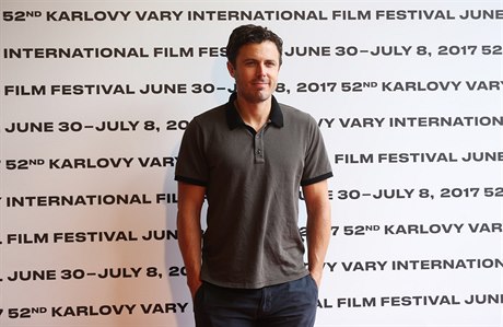 Herec Casey Affleck na festivalu v Karlových Varech. 