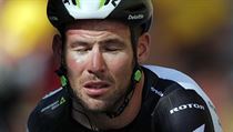 Mark Cavendish dojíždí do cíle 4. etapy Tour de France 2017.