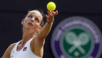 Wimbledon 2017: Karolna Plkov nstrahy prvnho kola zvldla.