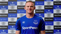 Wayne Rooney je po 13 letech opět hráčem Evertonu.