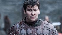 Sedm ada serilu Hra o trny: pano Podrick Payne (Daniel Portman).